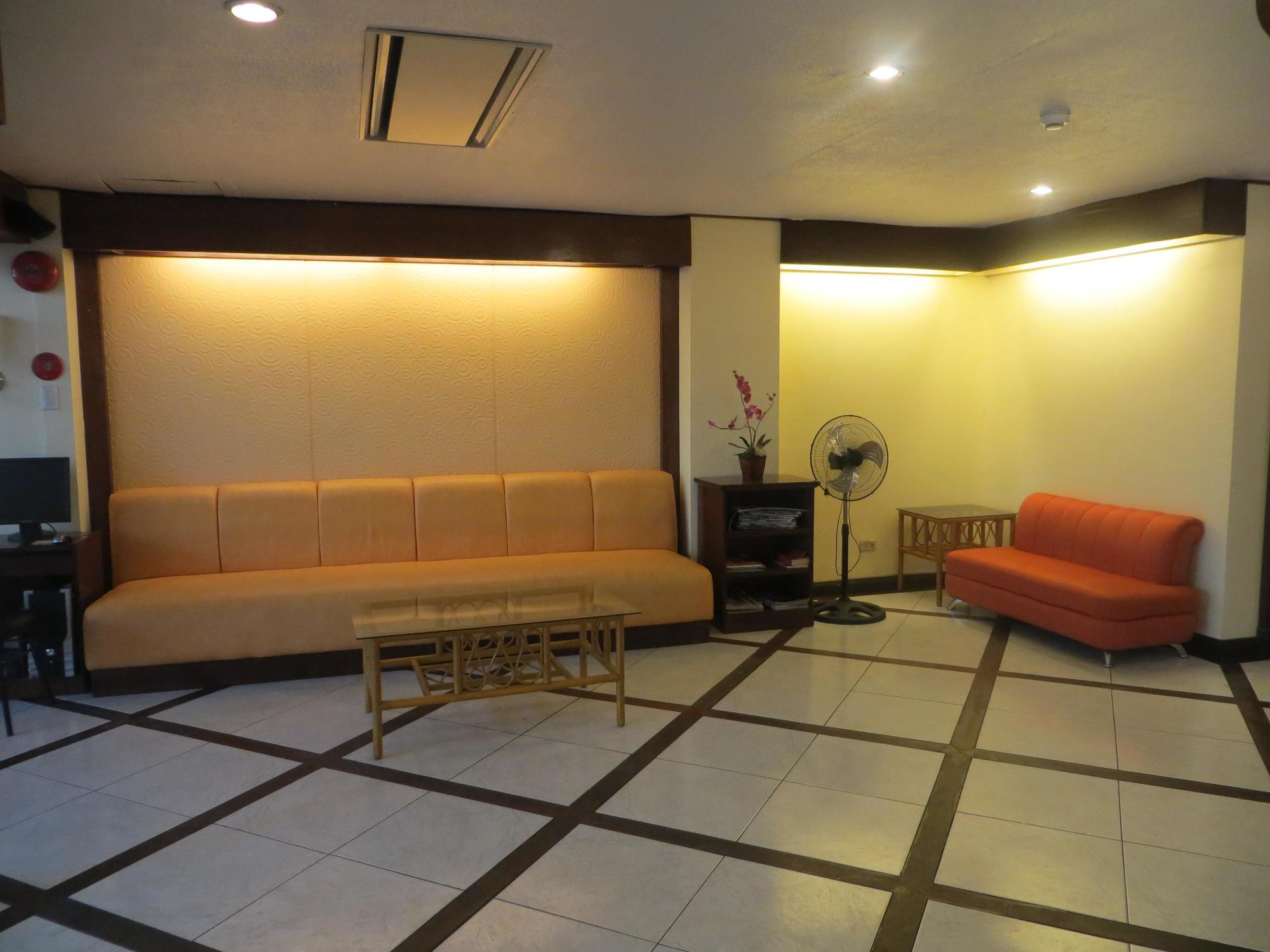 Paragon Suites Cebu Esterno foto