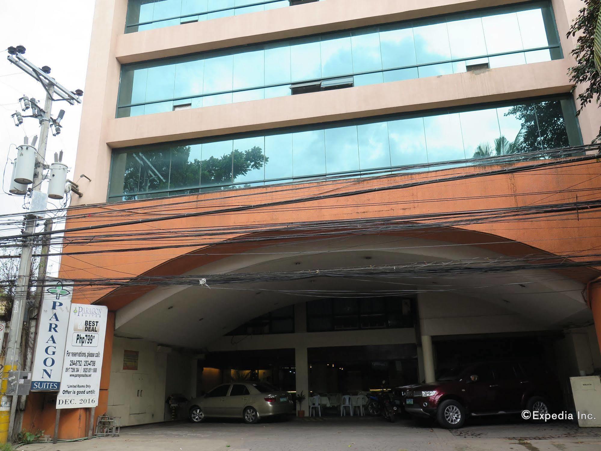Paragon Suites Cebu Esterno foto