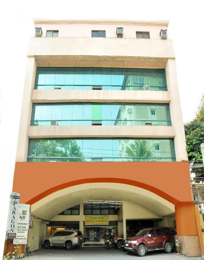 Paragon Suites Cebu Esterno foto
